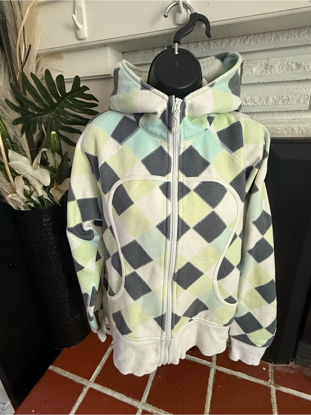 lululemon athletica Zip Scuba Hoodie in Mint, Gray & Cream Argyle - Size 12